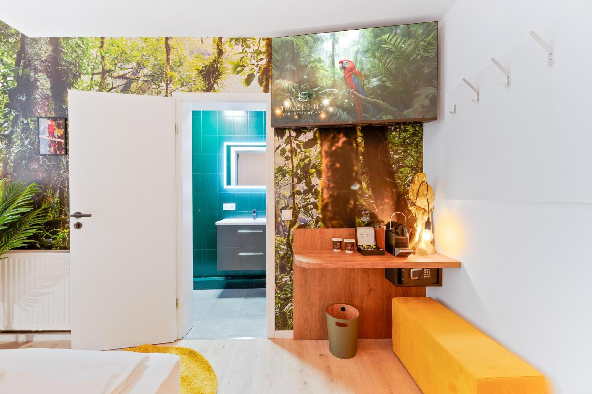 Jungle No5 Boutique Hotel - Stuttgart City-Center Bilik gambar